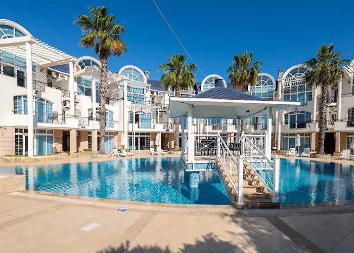 Seahorse Deluxe Hotel